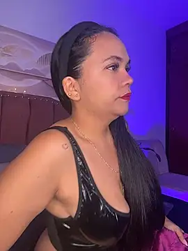 NoahJade online show from June 14, 10:48 am