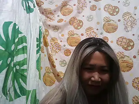 cute pinayxx17 online show from June 19, 12:15 am