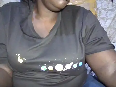 queenrosa3 online show from July 6, 10:53 am