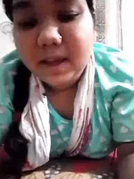 Tarinamony3 online show from June 25, 3:57 pm
