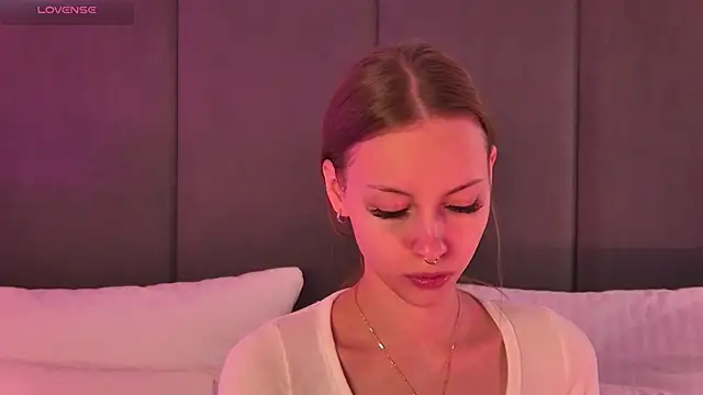 JulyOwens online show from June 18, 6:26 am