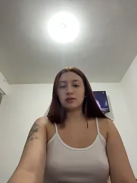 EsmeraldaMidnight online show from June 17, 6:26 am