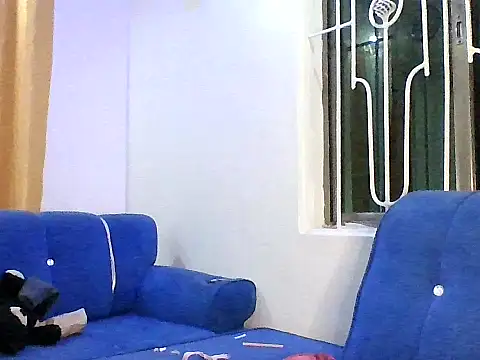 kitty mere online show from June 4, 9:19 pm