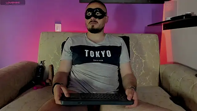 Its Dante online show from June 18, 1:49 pm