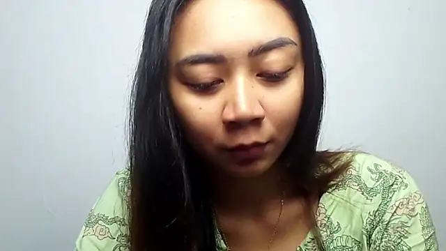 KristieOrtmann online show from June 13, 6:33 am