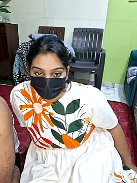 Hornyreshma online show from July 7, 5:38 pm