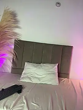SofiaVitali  online show from July 3, 11:05 am