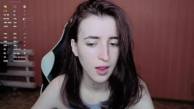 reaissss online show from June 14, 6:14 am
