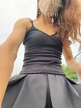 kiss loo online show from June 14, 12:30 am