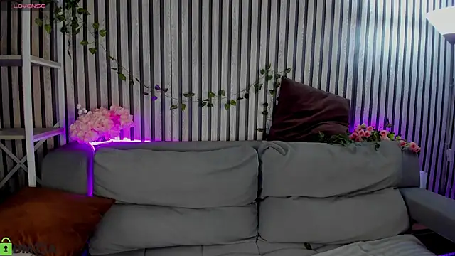 Betty Brock online show from June 14, 2:24 am