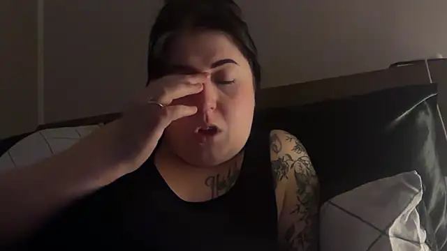 LucyLou31 online show from June 18, 12:56 am