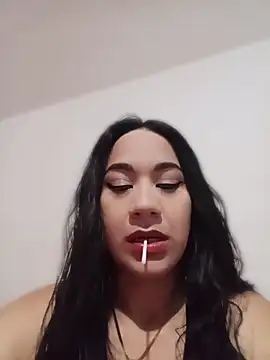 alessiavixen1 online show from May 30, 4:43 am