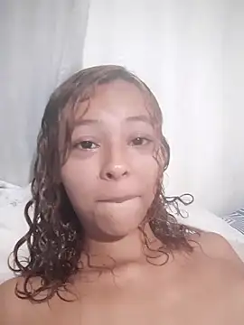 littlehoney00 online show from May 22, 4:49 pm