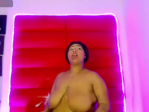 cindysex  online show from June 27, 4:02 pm
