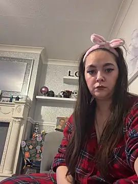 Kaylahh123 online show from June 17, 5:20 am