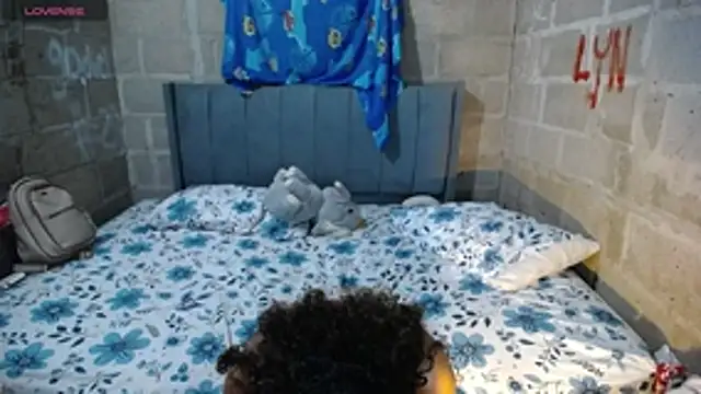 postarLux online show from June 23, 3:48 am