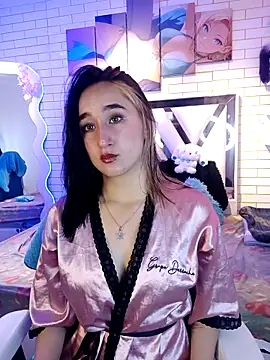 Lua bloom  online show from June 8, 4:46 am
