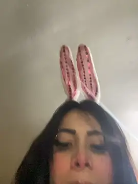YummyGirl  online show from June 6, 3:02 am