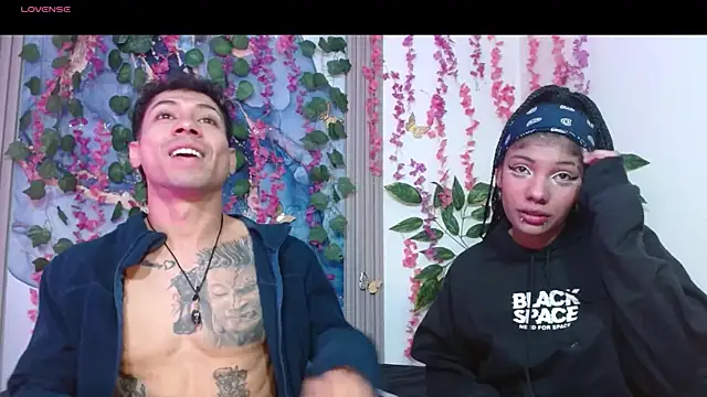 maria robin  online show from July 3, 3:12 am