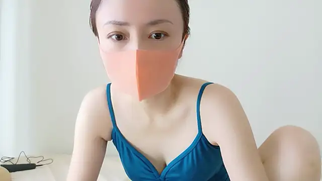 Yumeka 0012 online show from August 2, 12:13 am