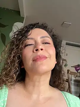 BellaNovaLove online show from June 11, 10:39 pm