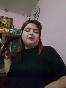 curvy latina online show from July 14, 4:17 am