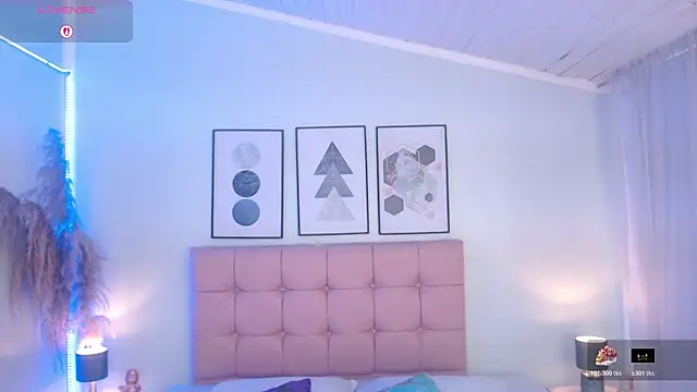 LilMoon  online show from July 9, 12:29 pm