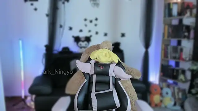 Dark ningyo1 online show from July 7, 11:40 pm