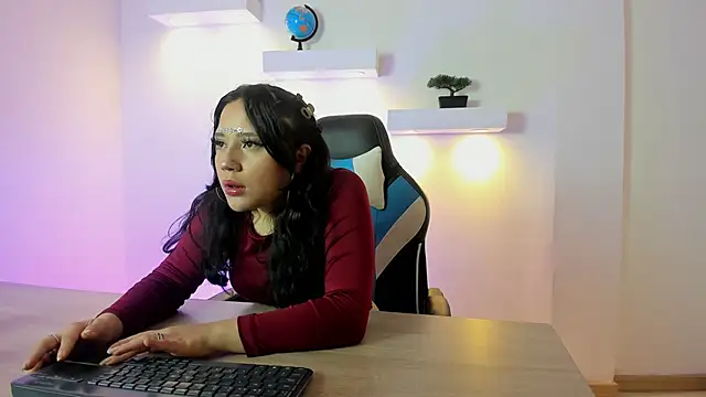 Miiarouse   online show from June 12, 4:31 am