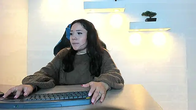 Miiarouse   online show from June 23, 4:10 am