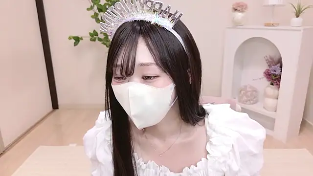 YURInya  online show from July 18, 12:18 pm