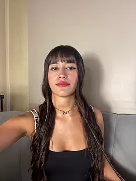 Ailani Pink online show from June 3, 7:41 pm