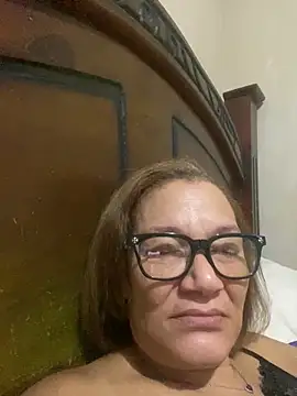 rosanna78322 online show from June 17, 2:57 am