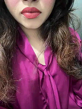 Yours riya11 online show from July 14, 6:45 pm