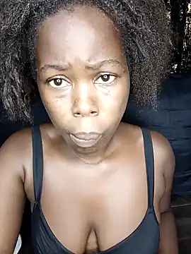 Freakyapple1 online show from June 14, 5:41 am