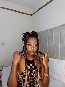 Sexy Luna1 online show from June 12, 9:50 am