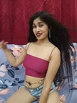 Naughty Kiara  online show from June 20, 9:46 am