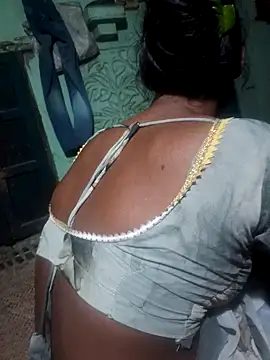 desiwife123coupl online show from July 6, 4:53 pm