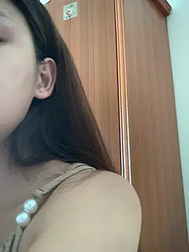Weevi10 online show from July 18, 2:37 am