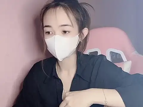 Alee8668 online show from June 15, 8:36 am