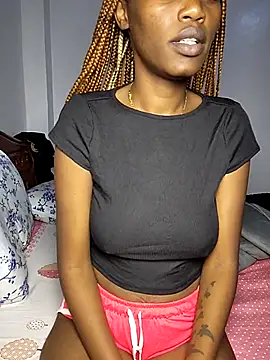 ellyhakz online show from June 30, 9:20 am