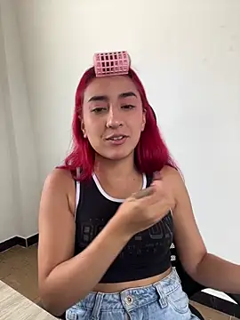 Juliethademon online show from June 4, 2:43 pm