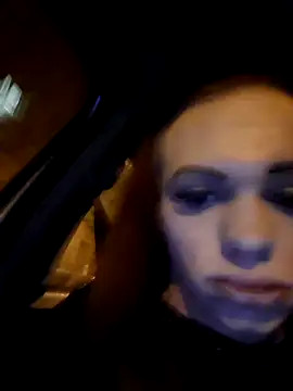 translady19 online show from June 8, 8:52 pm