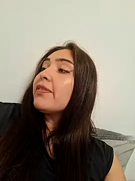 RosieBonbon online show from June 12, 7:44 pm
