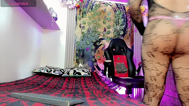 lisa armas online show from July 23, 3:47 am