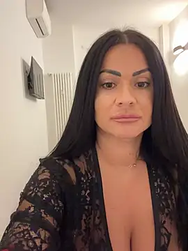 BellaDolce  online show from July 7, 6:32 pm