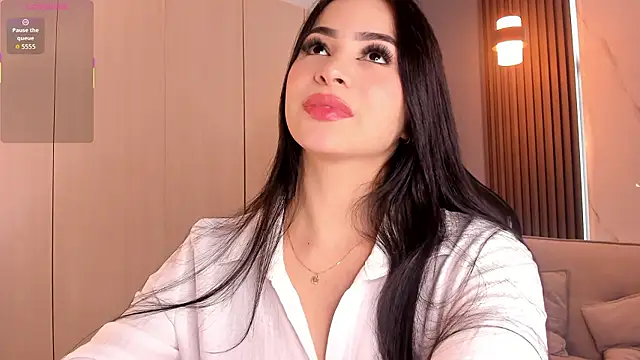 madisson foxxx  online show from July 16, 8:24 pm