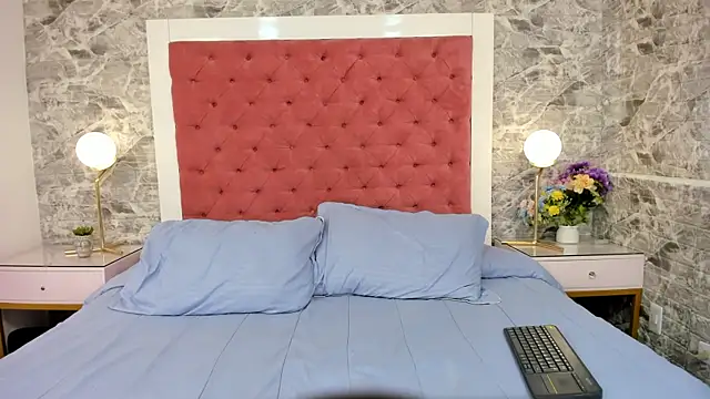  pollyreed online show from June 5, 8:37 pm
