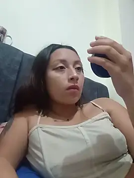 MiaSaen online show from July 12, 11:38 pm