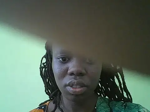Prettyboo00 online show from June 9, 9:41 am